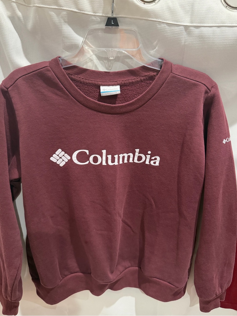 Columbia Women’s Cropped Crewneck Cotton Sweatshirt - Burgundy Medium